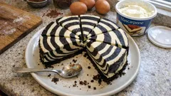 Zebra Cheesecake With Mascarpone and Ricotta—A Simple Way to Get Clean Stripes